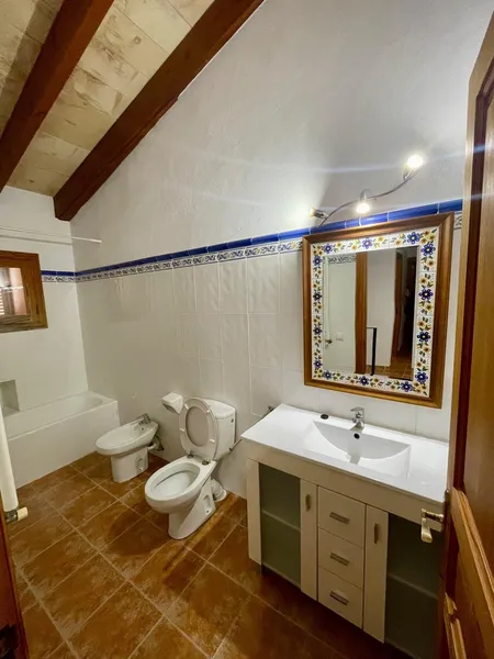 Village house — photo 9