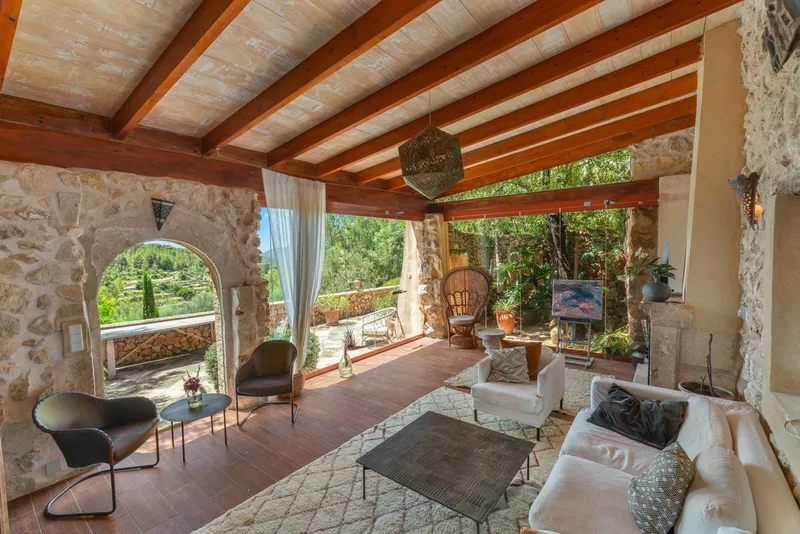 Rustic finca with character, open views and pool — photo 3