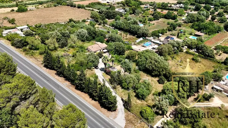 Discover this charming rustic house located in the quiet area of Arta. — photo 3