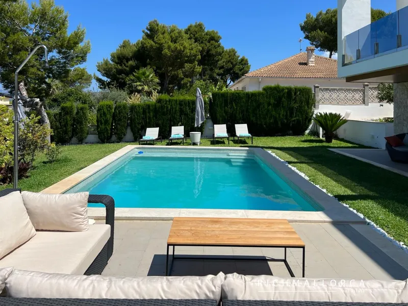 Modern villa for sale in Cala Vinyes — photo 3