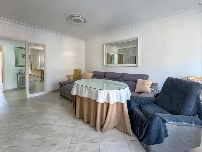 If your family needs more space or you are looking for your first home, this apartment in Cala Millor stands out for its spaciousness and comfort — photo 8