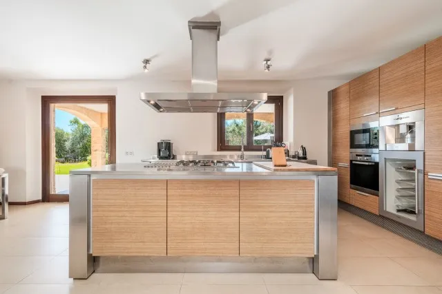Luxurious villa for sale near Pollensa, Mallorca — photo 6