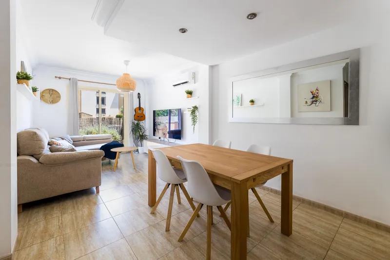 Duplex — photo 1