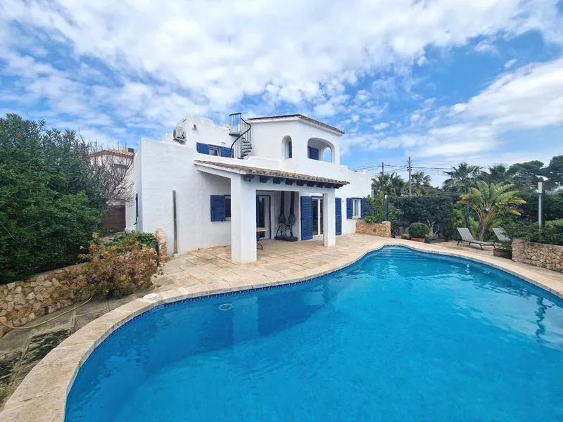 Newly built villa with pool in Puig de Ros — photo 2