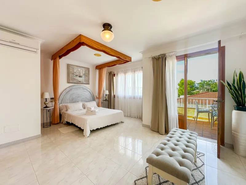 Townhouse with holiday license in Son Serra de Marina, ... — photo 8