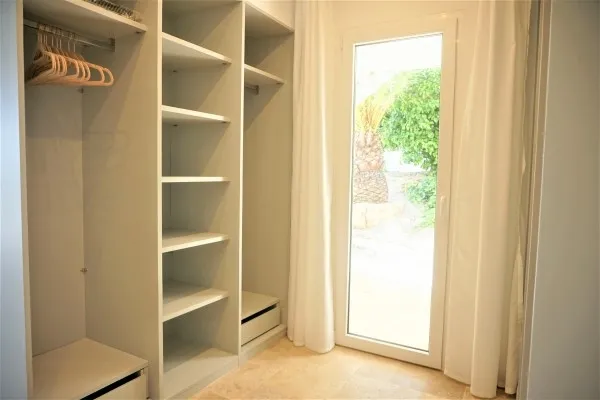 Villa in sought after residential area with panoramic sea views in Calvià — photo 6