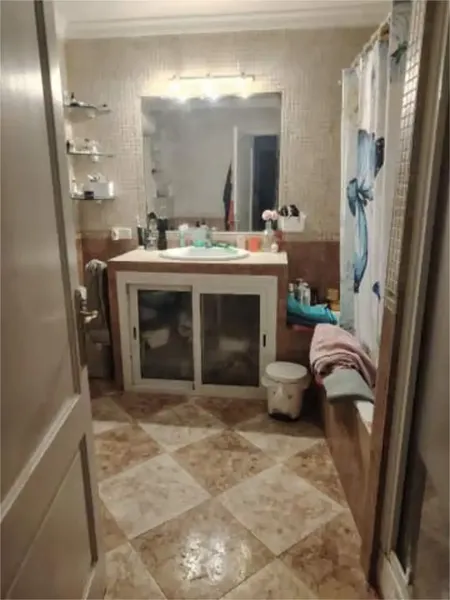 Village house, very well located on Serrano Street, near the school and the church, quiet area, charming house, very spacious and bright — photo 8