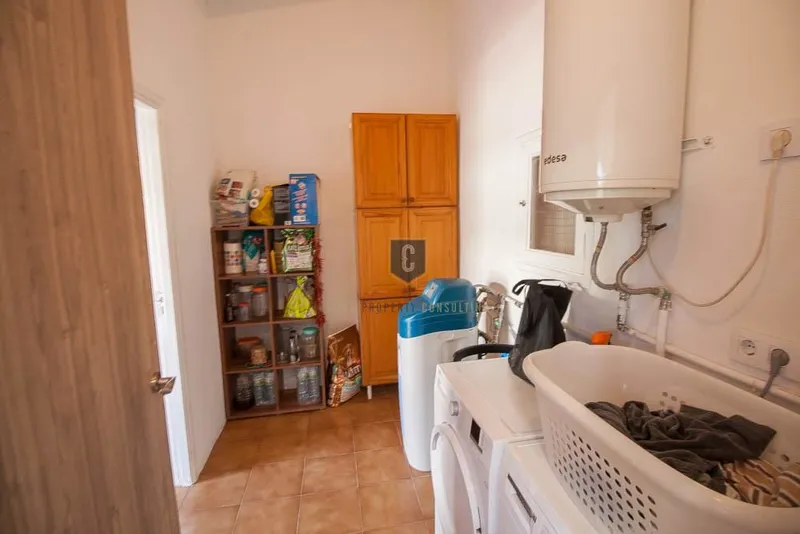 Ground Floor — photo 10