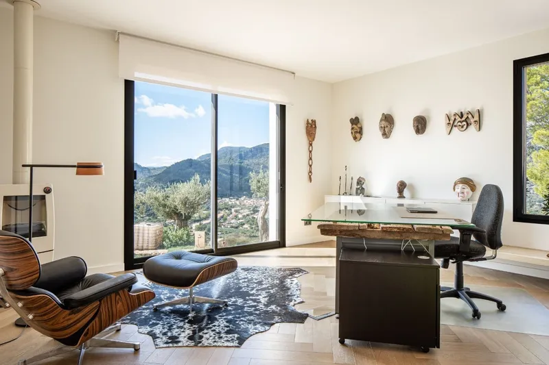 Stunning Contemporary Country Home with Luxury Finishes Throughout and Breathtaking Views of the Countryside — photo 6