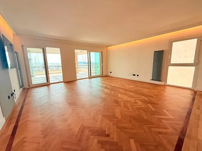 Piso en alquiler de 3 habitaciones, Ponent, El Terreno — photo 2