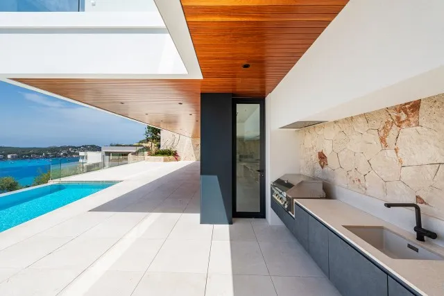 Sophisticated villa with panoramic sea views for sale in Santa Ponsa, Southwest Mallorca — photo 4
