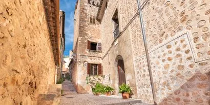 Historic property in the heart of the beautiful village of Fornalutx — photo 8