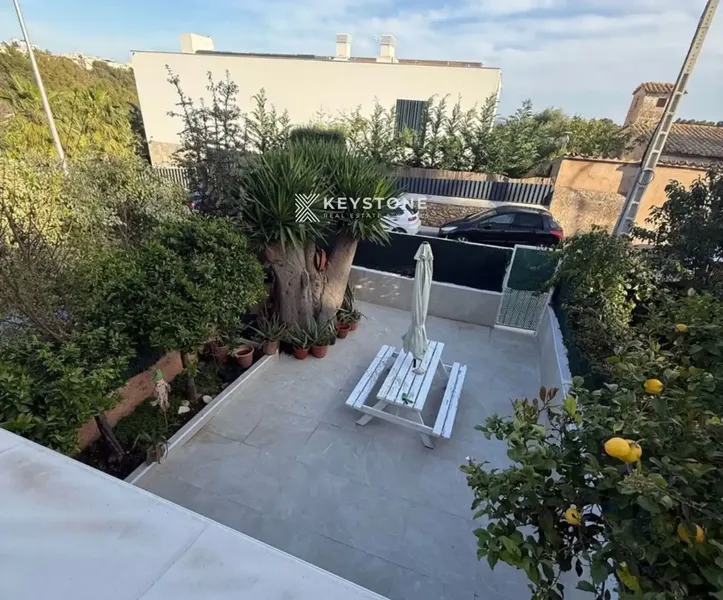 Elegant townhouse for sale in one of the most sought-after areas of Palma, just steps from Cala Major beach and the center — photo 3