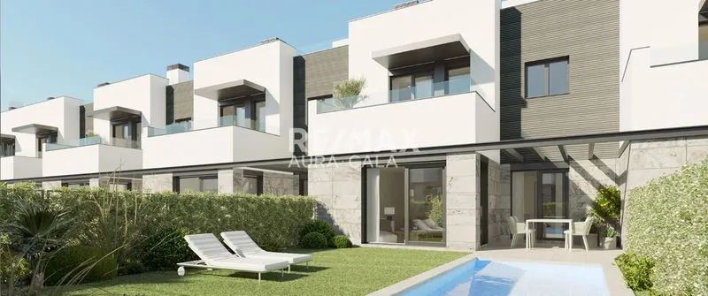 Modern semi-detached house near the sea in Palma de Mallorca — photo 1