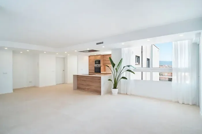 Piso en alquiler de 5 habitaciones: Llevant, Marquès de Fontsanta — photo 2
