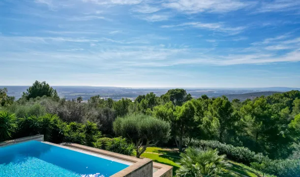 Charming villa with spectacular views in Puntiró, Palma — photo 6