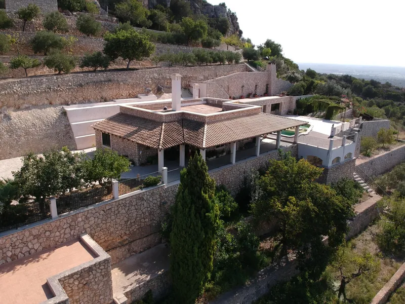 Exclusive rustic estate (Palma) with plot of more than 32,000 m², jacuzzi, endless views of the entire island, excellent qualities — photo 5