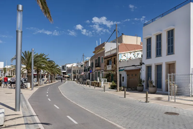 Townhouse to Renovate with Roof Terrace in El Molinar — photo 7