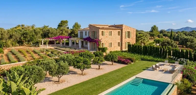 Spectacular luxury finca in Campos — photo 1