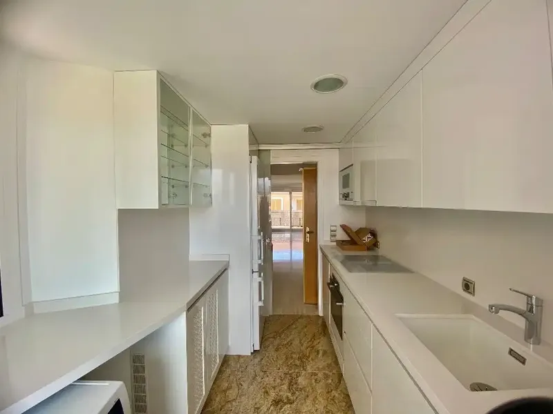 This luxurious duplex is located in Port Andratx a step away from all shops, services, bars and restaurants. It is distributed on two floors — photo 4