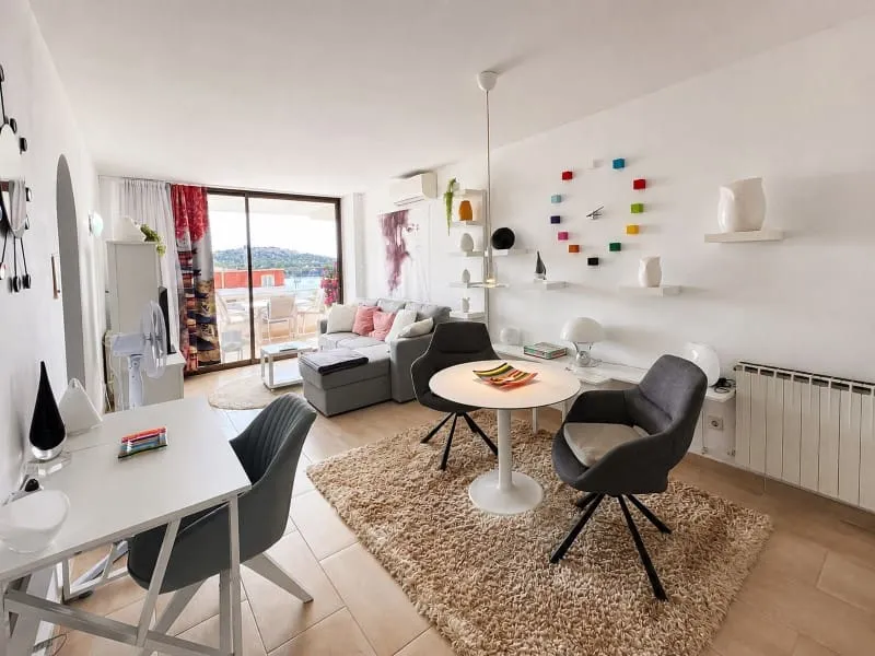 Apartment for rent in Costa de la Calma, Calvià — photo 1