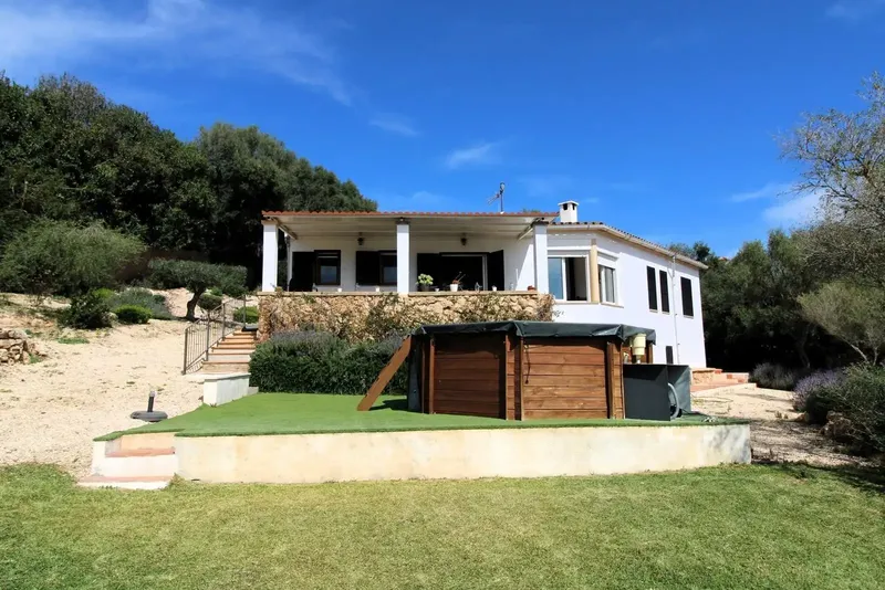 Casa rústica con piscina en alquiler en Llevant — photo 1