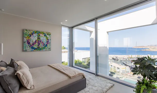 Design villa with incredible views of the sea and Port Adriano — photo 7