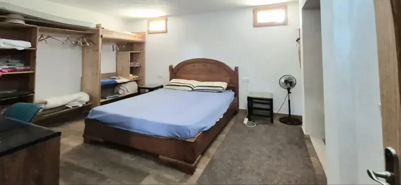 Very interesting investment! 2 for the price of 1. Main house with 4 bedrooms and 2 pools (1 indoor), plot of 21000 m — photo 9