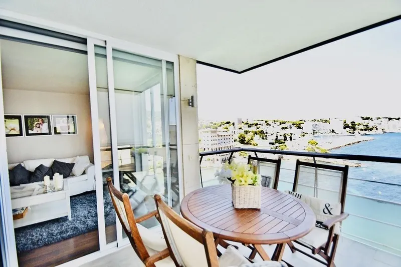 Beautiful sea view apartment in Cas Català — photo 3