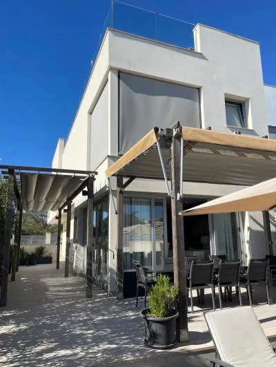 Semi-detached house - Llucmajor (Badia Blava-Badia Gran-Tolleric), Built Surface 320m2, Plot Surface... — photo 4