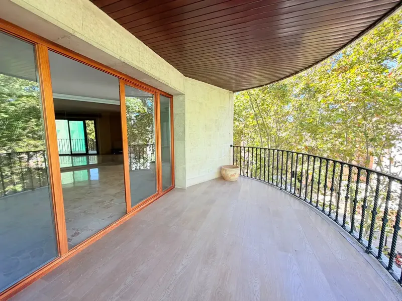 EXCLUSIVA PROPIEDAD DE ALTO STANDING EN LAS RAMBLAS – 235 m², TERRAZA Y PARKING — photo 7