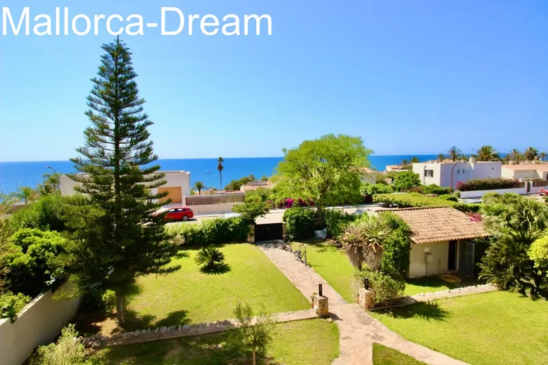 Porto Cristo Novo, Cala Anguila: Sea view villa with 1000 m2 garden, 7 bedrooms, 4 bathrooms, 2 open kitchens, distributed in 2 separate flats + gas central heating + air conditioning — photo 1