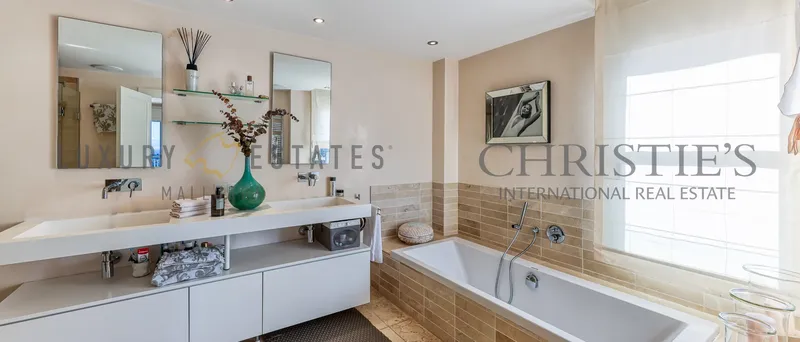 Large sea view apartment in Port Andratx in luxury residential complex Nido de Aguila — photo 10