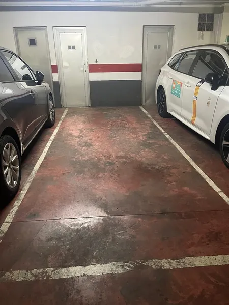 Parking - Palma de Mallorca (Coll d'En Rabassa) — photo 1