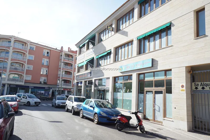 Office in Llucmajor — photo 10