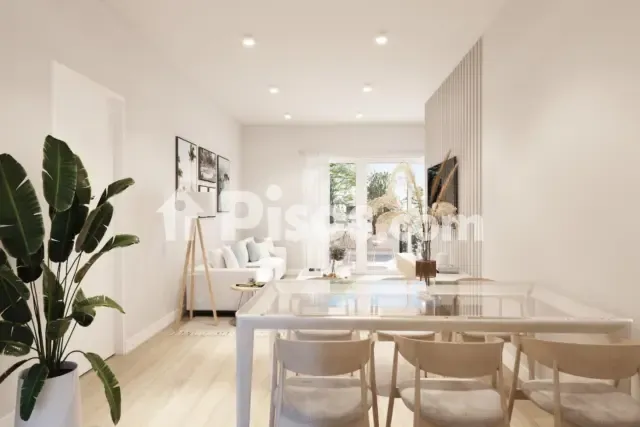 Apartment on Avinguda de Joan Servera Camps — photo 1