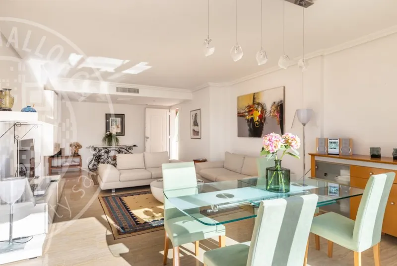 251103 – Frontline Living with XL Terraces — photo 5