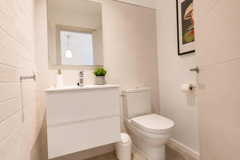 Semi-detached house — photo 9