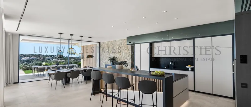Modern newly built villa in Port Andratx with impressive sea views and large infinity pool — photo 4