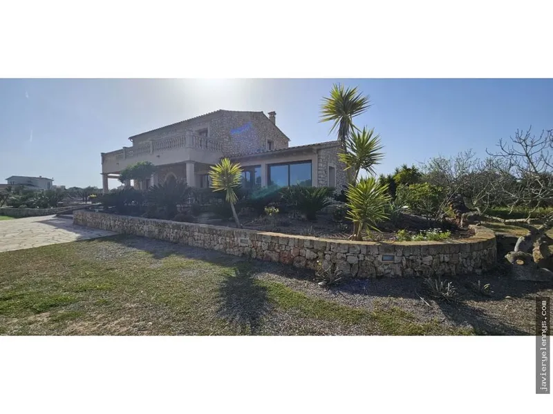 Rental of independent house or chalet in Ronda del Matí — photo 8