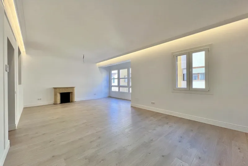 Fully renovated apartment ready to move into in Palma — photo 2