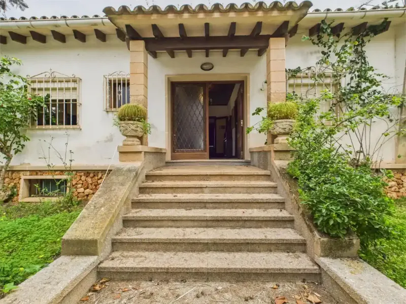 ¡Finca Rústica con potencial extraordinario! 39.000 m² de terreno, piscina, cancha de tenis y más – — photo 2