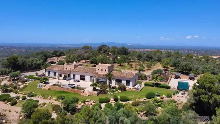 Unique jewel with breathtaking panoramic views over Mallorca — photo 1