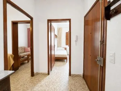 Flat - Palma de Mallorca (Nou Llevant), Built Surface 81m², 3 Bedrooms, 1 Bathroom, 100m to the Sea — photo 1
