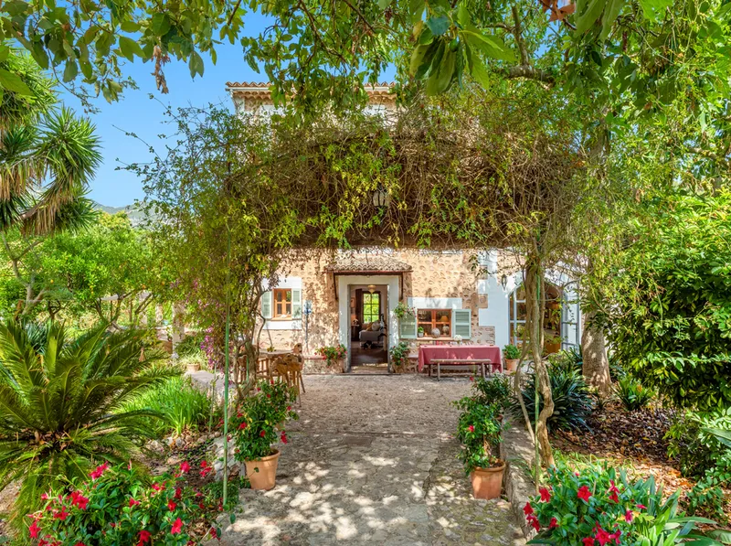 Charming rustic finca in the Sóller Valley — photo 1