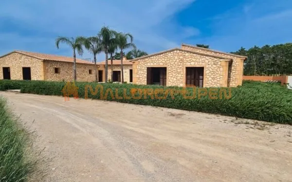 For rent: beautiful very large Bauhaus-style finca in Manacor, Colonia de Sant Pere area — photo 8