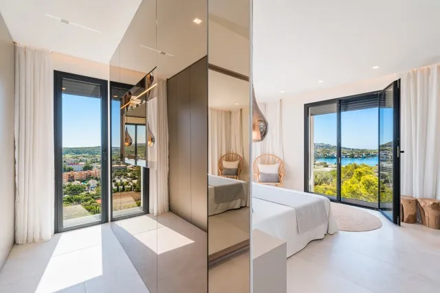 Newly built penthouse with pool for sale in Santa Ponsa, Mallorca — photo 10