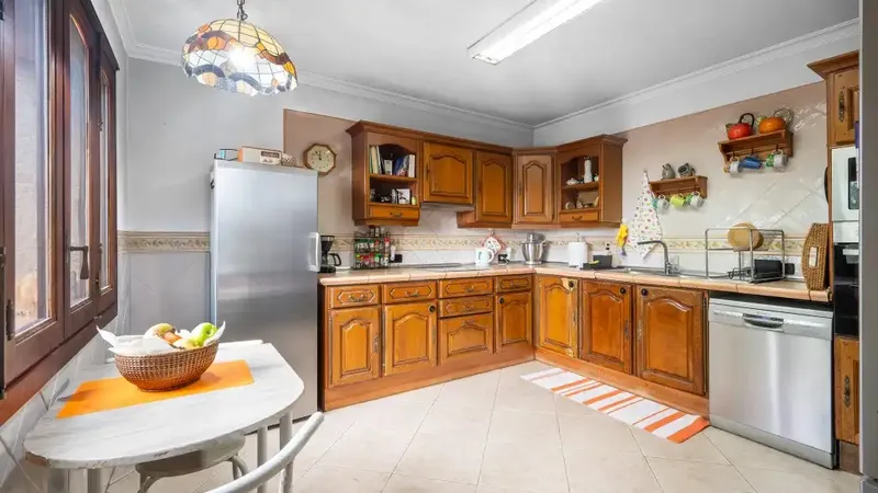 Discover this magnificent rustic estate located in the Sierra de Tramuntana, near the picturesque village of Bunyola. Surrounded by nature, it — photo 5