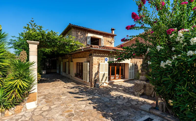 Country House with Pool and Panoramic Views — photo 5