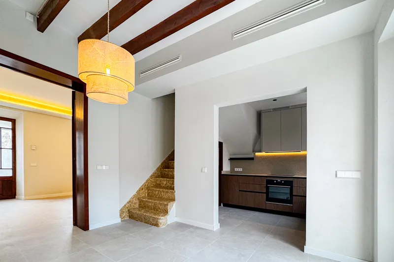 Stylishly renovated village house with idyllic patio and pool — photo 7